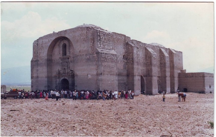 Iglesia bajo el agua (En esta ocasion la presa seca completamente)