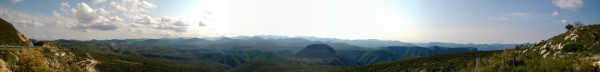 Panorámica: ¿de dónde sale tanto cerro?