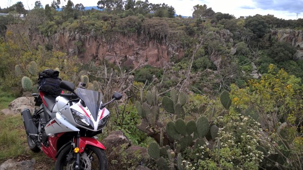 ¿Verdad que medio se pierde con el paisaje?